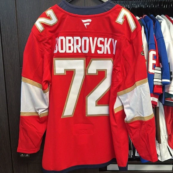 Sergei Bobrovsky Florida Panthers Fanatics Premium Jersey - Red - Picture 6 of 6